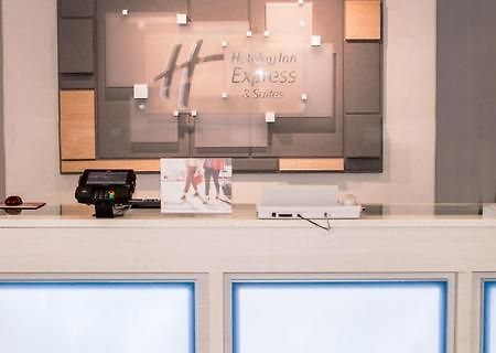 Holiday Inn Express North Тайлер Экстерьер фото