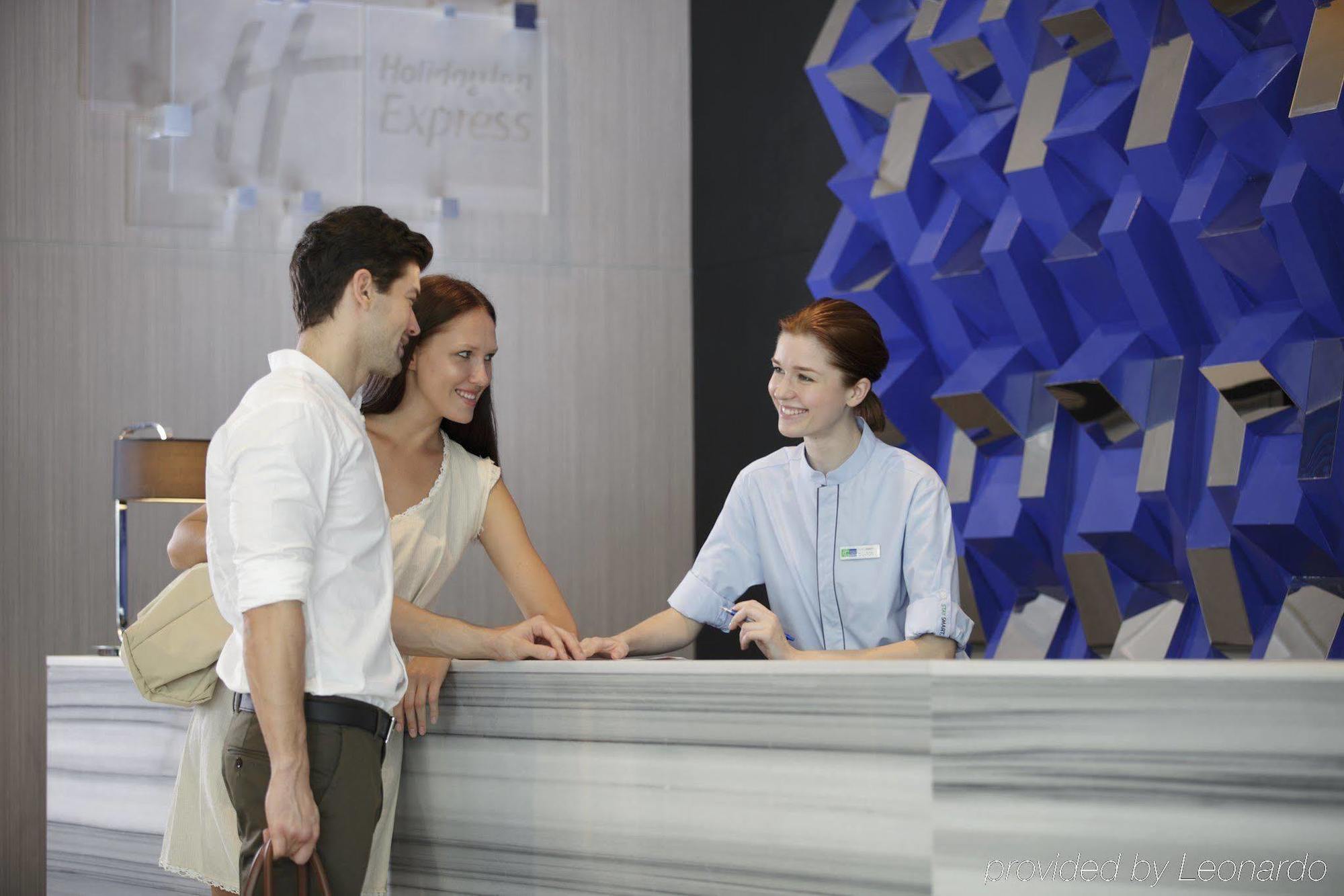 Holiday Inn Express North Тайлер Экстерьер фото