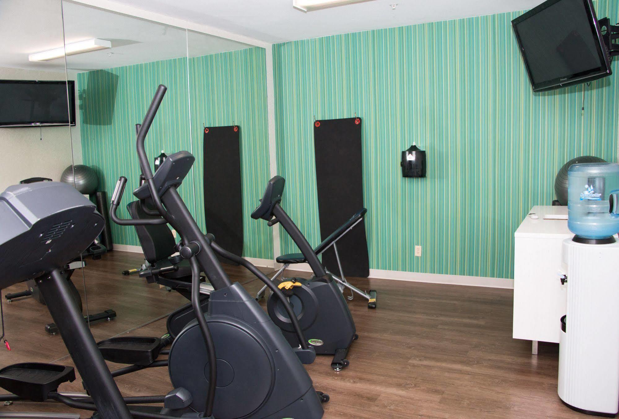 Holiday Inn Express North Тайлер Экстерьер фото